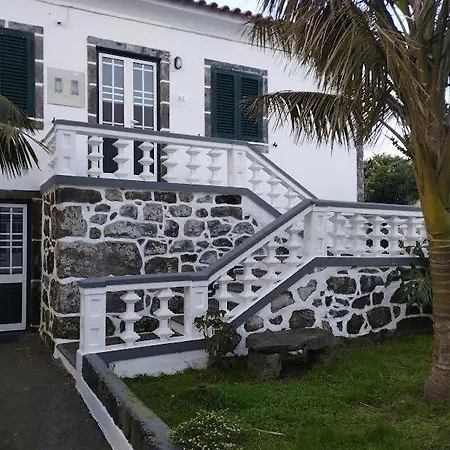 Casa Palmeiras Lajes das Flores